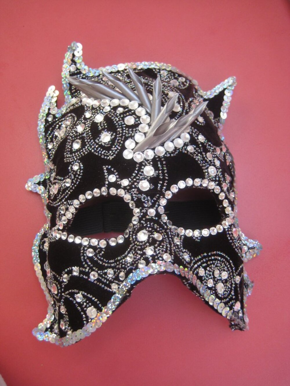 UPSCALE ARTISAN ADULT BLACK VELVET MASK w/RHINESTONES AND SEQUINS